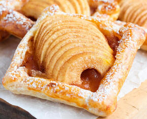 Pixie Apple Pie - 10K GIL